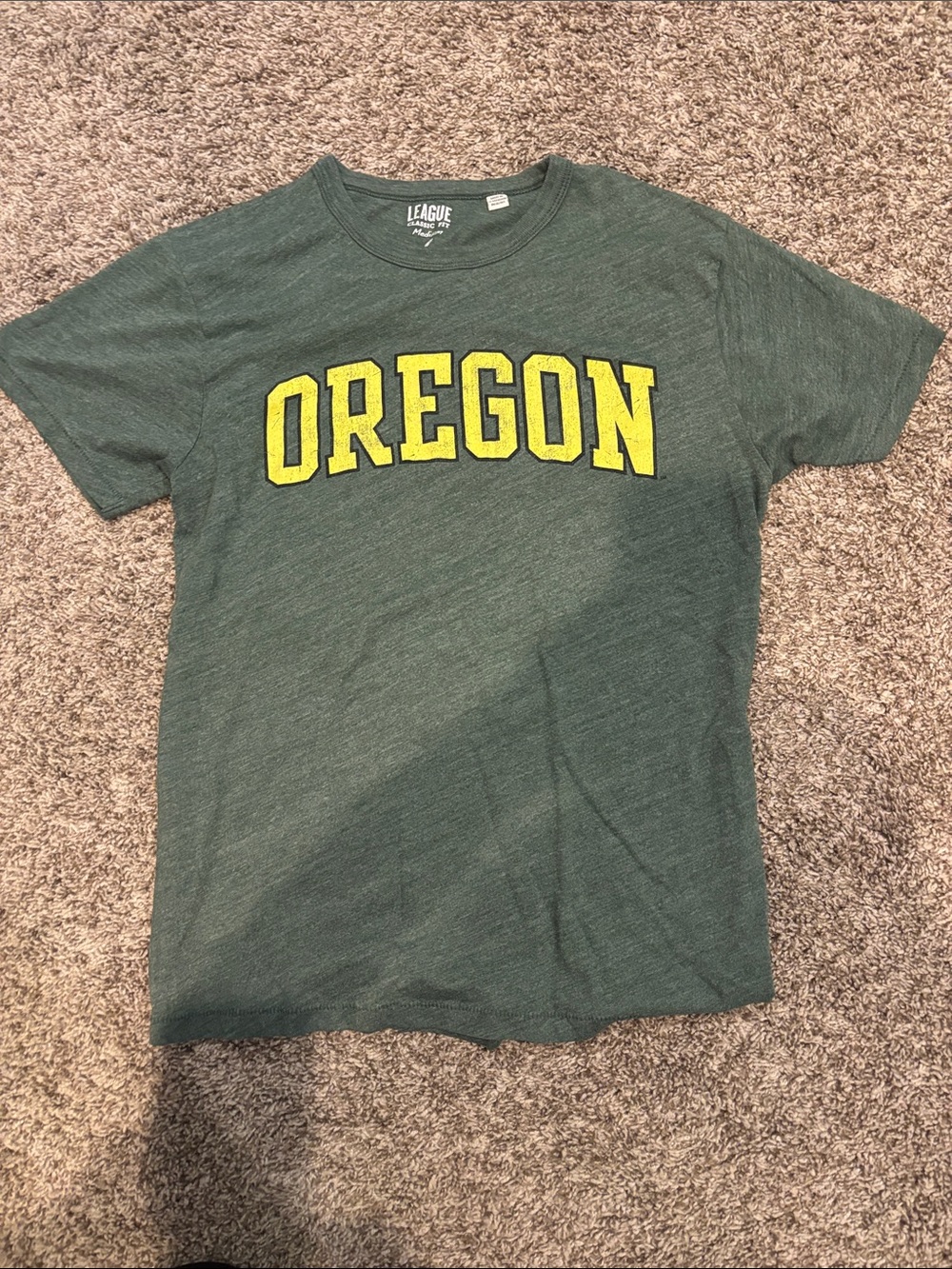League Men's Heather Green 'OREGON' Graphic Tee with Yellow Lettering